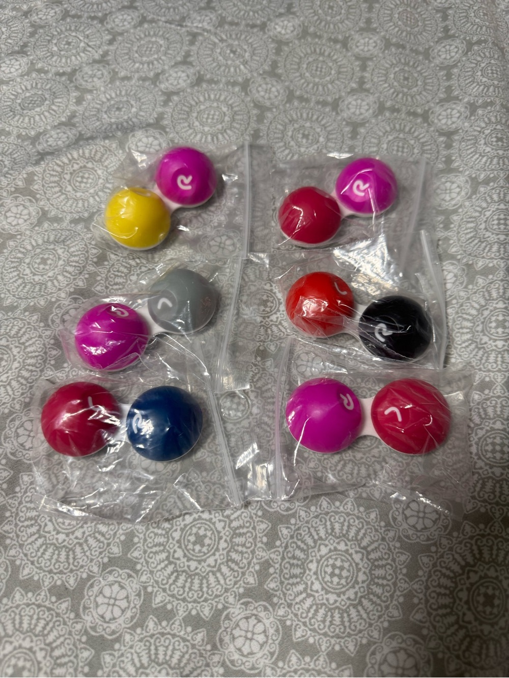 6PC Soft Grip Contact Lens Case